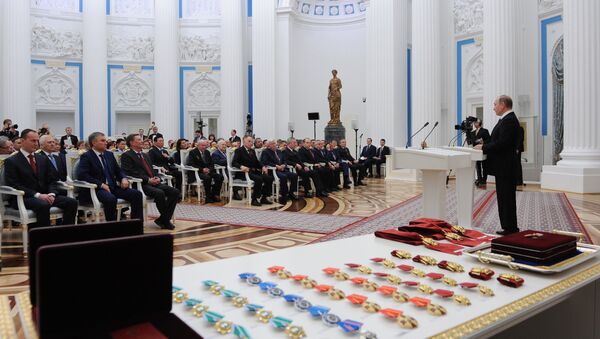 Президент РФ В.Путин вручил государственные награды в Кремле - Sputnik Молдова
