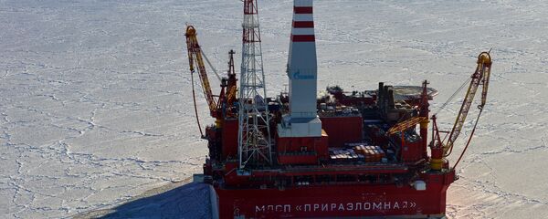 Нефтяная платформа Приразломная Platformă petrolieră Нефтяная платформа Приразломная Platformă petrolieră - Sputnik Moldova