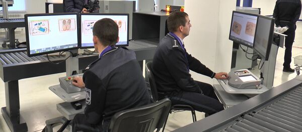 В Аэропорту Кишинева усилены меры безопасности - Sputnik Молдова