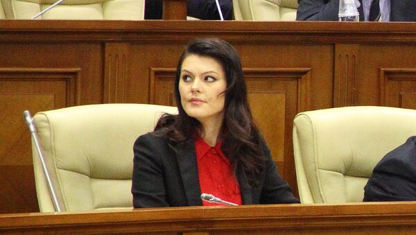 Депутат от фракции либералов Алина Зотя - Sputnik Молдова