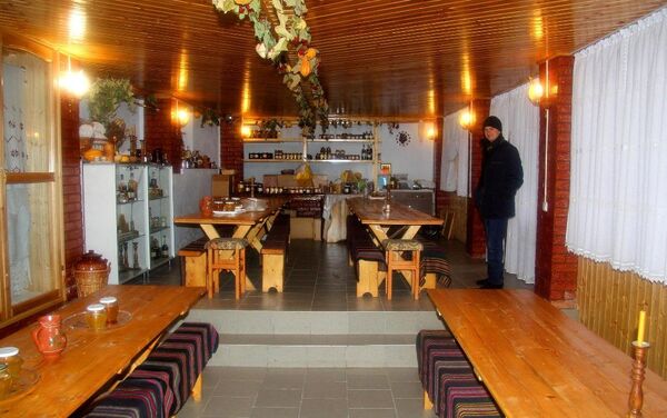 В Каса маре находится дегустационный зал для близких гостей. - Sputnik Молдова