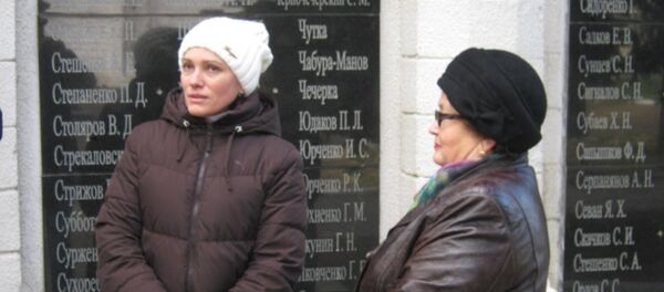 Киевлянка Юлия Трач приехала в Молдову, чтобы найти места захоронения своих деда и прадеда, погибших во время освобождения Молдовы от фашизма. - Sputnik Молдова