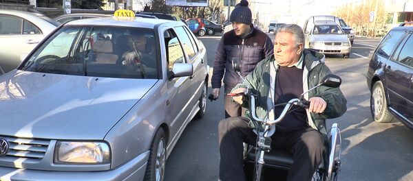 Рейд &quot;СтопХам&quot; показал: инвалидов выжили с тротуаров Кишинева - Sputnik Молдова