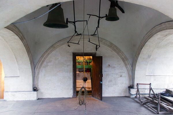 Колокола арки отлиты из старинных турецких пушек. - Sputnik Молдова