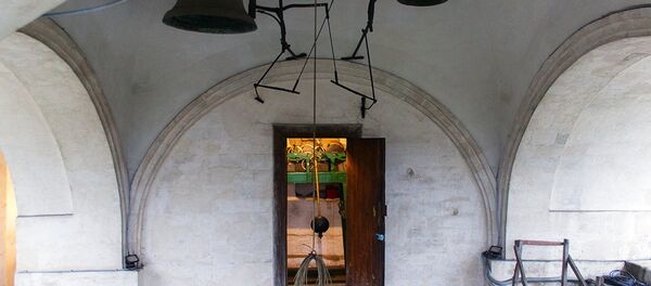 Колокола арки отлиты из старинных турецких пушек. - Sputnik Молдова