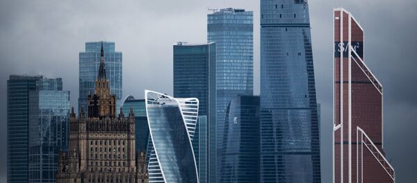 Здание Министерства иностранных дел РФ и Московский международный деловой центр Москва-Сити в Москве. - Sputnik Молдова