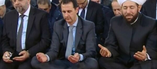 Спутник_Башар Асад помолился с жителями Дамаска в день рождения пророка Мухаммеда - Sputnik Moldova