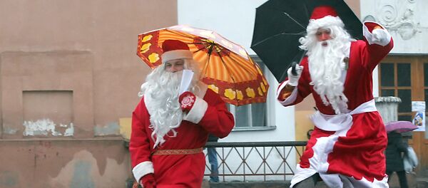 VII фестиваль «Олонецкие игры Дедов Морозов» - Sputnik Молдова