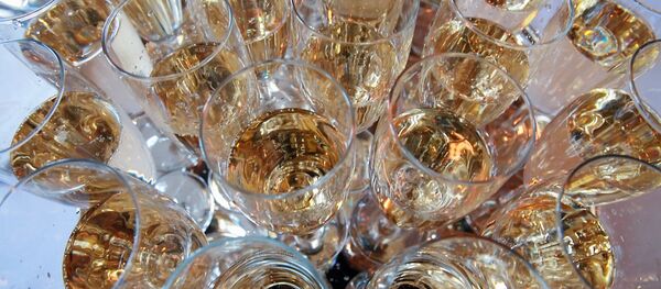 Шампанское - Sputnik Молдова