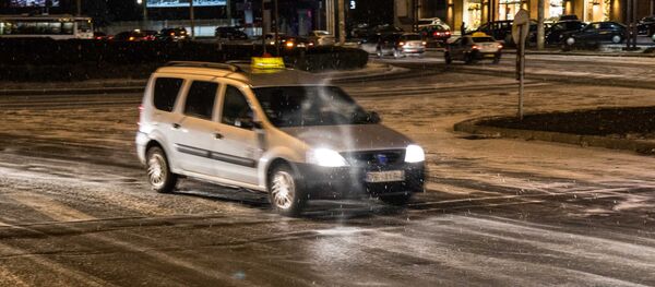 Метеорологи объявили желтый код в связи со сложными погодными условиями. - Sputnik Moldova