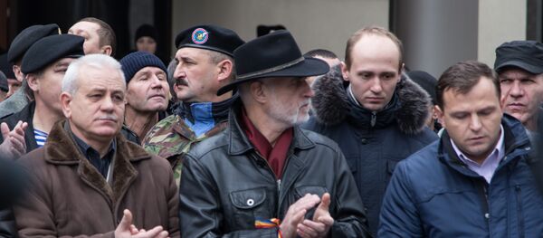 Лидеры платформы DA зачитали требования - неутверждение президентом кандидата в премьеры, роспуск парламента и.т.д. - Sputnik Moldova