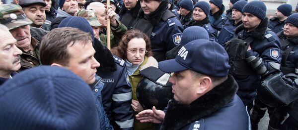 К президенту протестующих не пустили. - Sputnik Молдова