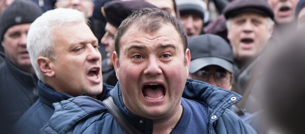 Далеко не все участники протеста решили вести себя прилично. - Sputnik Moldova