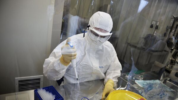 Российские медики разработали вакцину против лихорадки Эбола - Sputnik Moldova