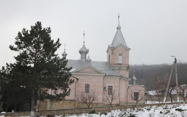 Женский Свято-Георгиевский монастырь в Суручень - Sputnik Молдова