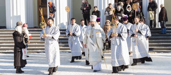 Митрополит Кишиневский и всея Молдовы Владимир совершает торжественное богослужение. - Sputnik Moldova-România