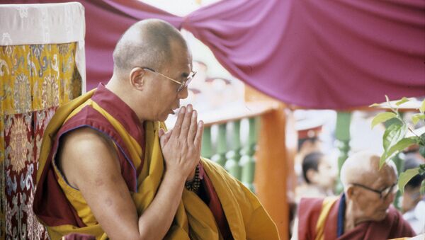 Далай-Лама XIV ведет службу в Иволгинском дацане - Sputnik Молдова