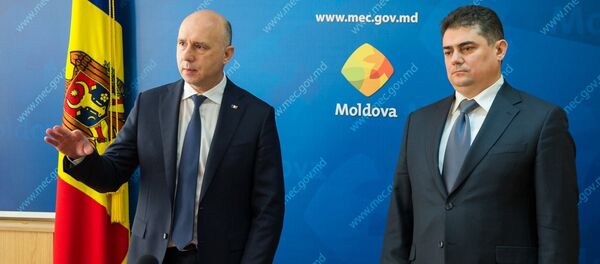 Павел Филип (слево) и Октавиан Калмык (справо) Павел Филип (слево) и Октавиан Калмык (справо) - Sputnik Молдова