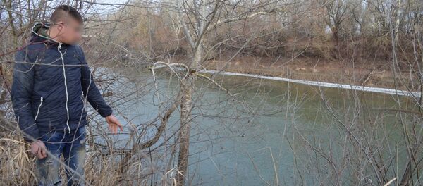 Tânăr, cercetat în România pentru contrabandă peste Prut Tânăr, cercetat în România pentru contrabandă peste Prut - Sputnik Moldova