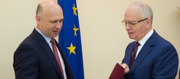 Pavel Filip şi Farit Muhametşin Pavel Filip şi Farit Muhametşin - Sputnik Moldova