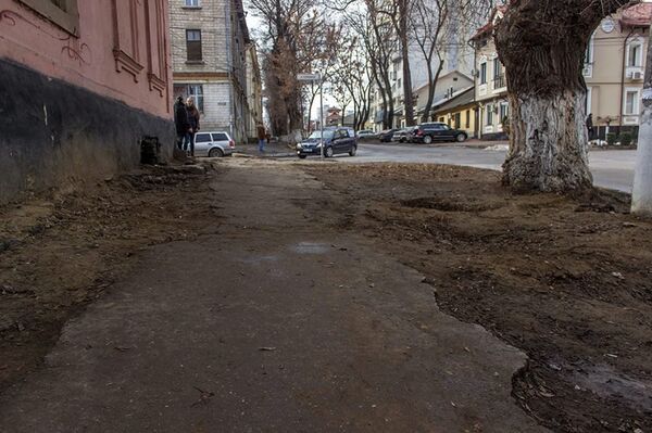 Разбитые улицы Кишинева - Sputnik Молдова