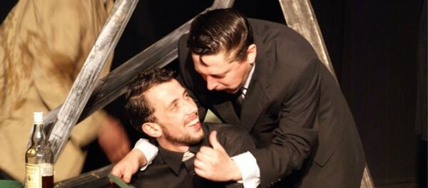 Спектакль Сиротливый Запад Спектакль Сиротливый Запад - Sputnik Молдова