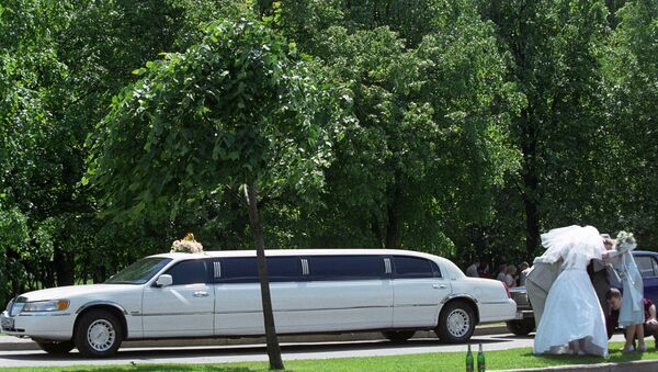Свадебный лимузин - Sputnik Молдова