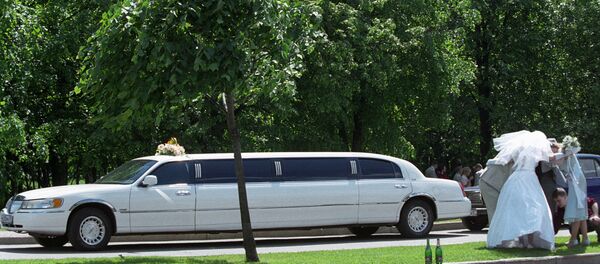 Свадебный лимузин - Sputnik Молдова