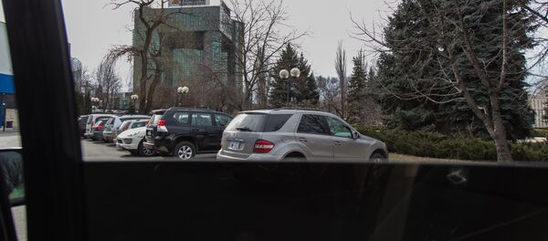 машины парковка - Sputnik Moldova