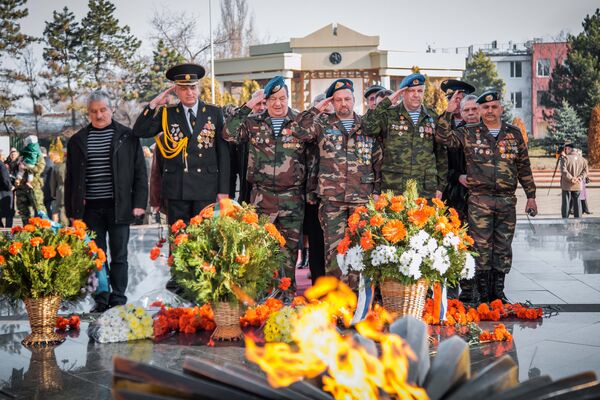 Ветераны воздушно-десантных войск - Sputnik Молдова