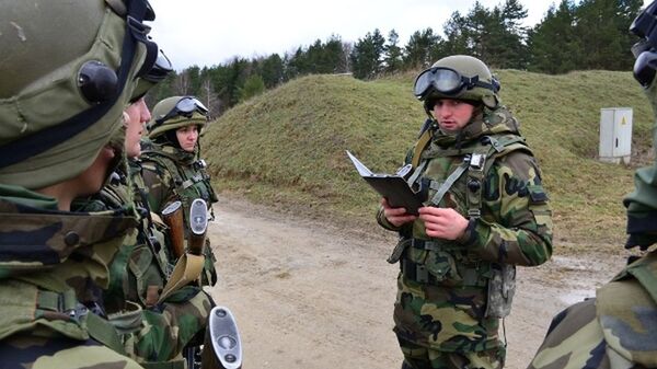 Militari moldoveni, exerciţii, antrenamente - Sputnik Moldova