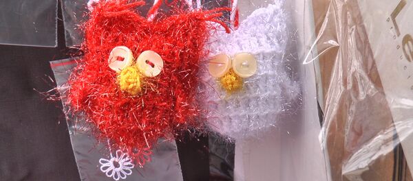 Цветы, совы и обезьяны – тысячи вариантов символов Мэрцишора - Sputnik Молдова