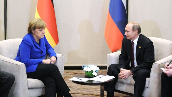 Президент России Владимир Путин и Федеральный канцлер Германии Ангела Меркель - Sputnik Moldova