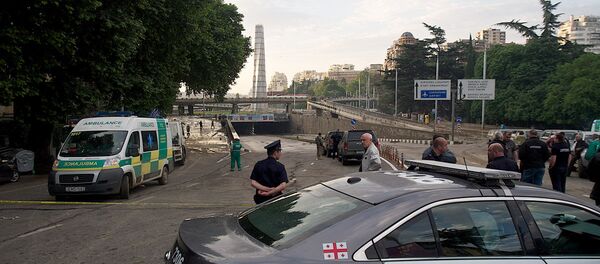 Наводнение в Тбилиси частично парализовало центр  города - Sputnik Молдова