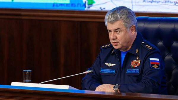 Главнокомандующий Воздушно-космических сил РФ генерал-полковник Виктор Бондарев - Sputnik Молдова