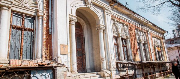 Дом купца Назарова, последние лет десять просто разрушается. Ему около 150 лет. - Sputnik Молдова