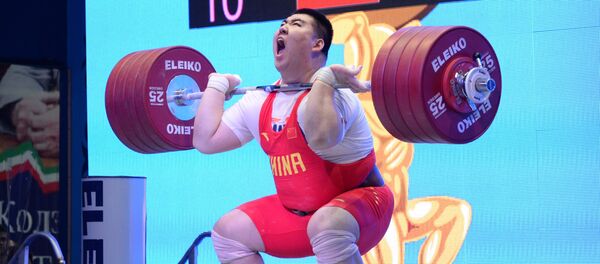 Atlet din China, atletică grea, cupa preşedintelui FR. Тяжелая атлетика. Кубок президента РФ. Второй день - Sputnik Moldova-România