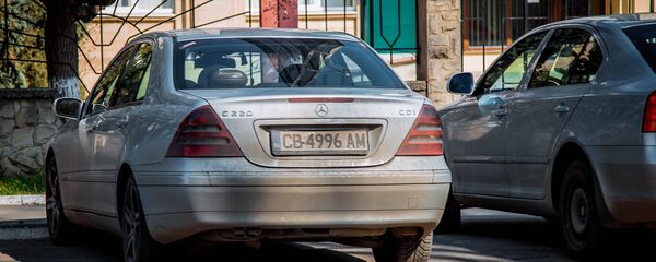 Машины с иностранными номерами - Sputnik Moldova-România