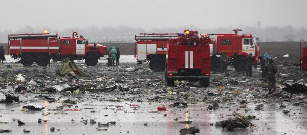 Пассажирский самолет Boeing-737-800 разбился при посадке в аэропорту Ростова-на-Дону - Sputnik Молдова