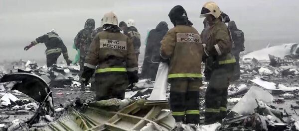 Пассажирский самолет Boeing-737-800 разбился при посадке в аэропорту Ростова-на-Дону - Sputnik Молдова