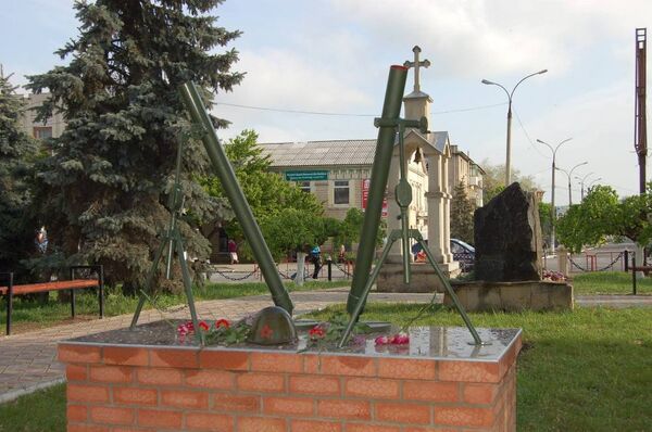 Композиция на мемориале Великой Отечественной войны в Новых Аненах - Sputnik Молдова