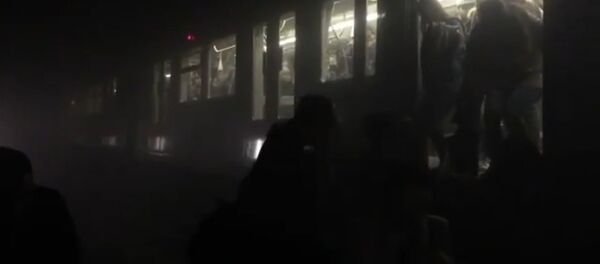 Брюссель в первые часы после серии терактов Брюссель в первые часы после серии терактов - Sputnik Молдова