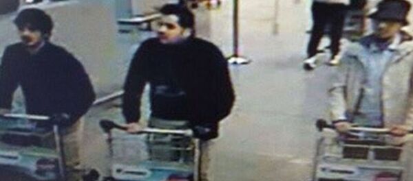 Imaginea presupuşilor executanţi ai atacurilor teroriste din Bruxelles - Sputnik Молдова