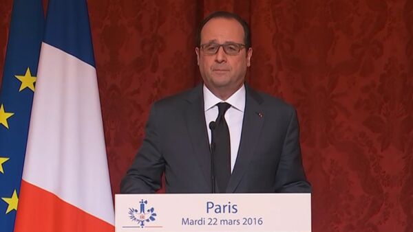 Гнусные и подлые – президент Франции Франсуа Олланд о терактах в Брюсселе - Sputnik Молдова