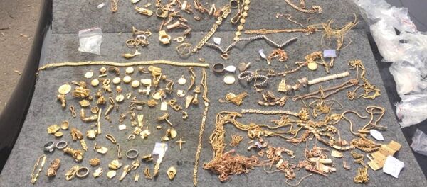 Золотые украшения - Sputnik Moldova