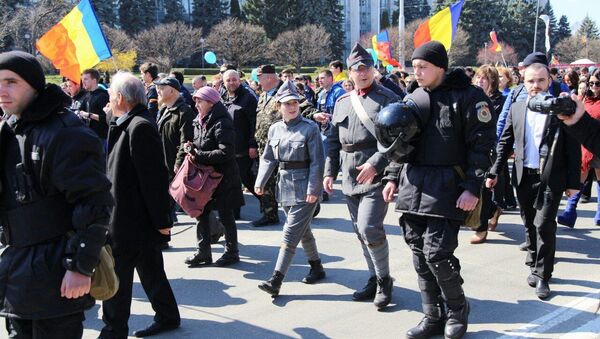 Марш унионистов 27 марта, шествие - Sputnik Молдова