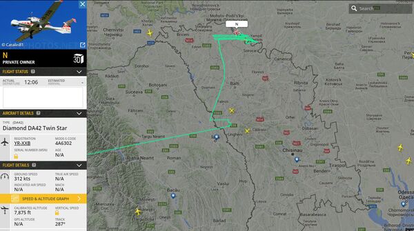 Неизвестный самолет над Молдовой с flightradar24.com Неизвестный самолет над Молдовой с flightradar24.com - Sputnik Молдова
