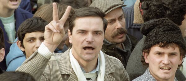 Участники антиправительственного митинга - Sputnik Moldova