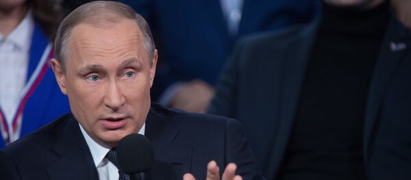 Президент РФ В.Путин участвует в работе III Медиафорума ОНФ Правда и справедливость - Sputnik Moldova