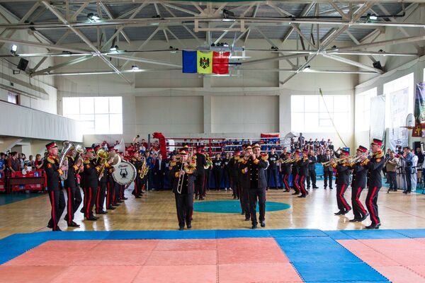 O calitate distinctivă a orchestrei militare este mobilitatea, adică întotdeauna se află în marș. - Sputnik Moldova